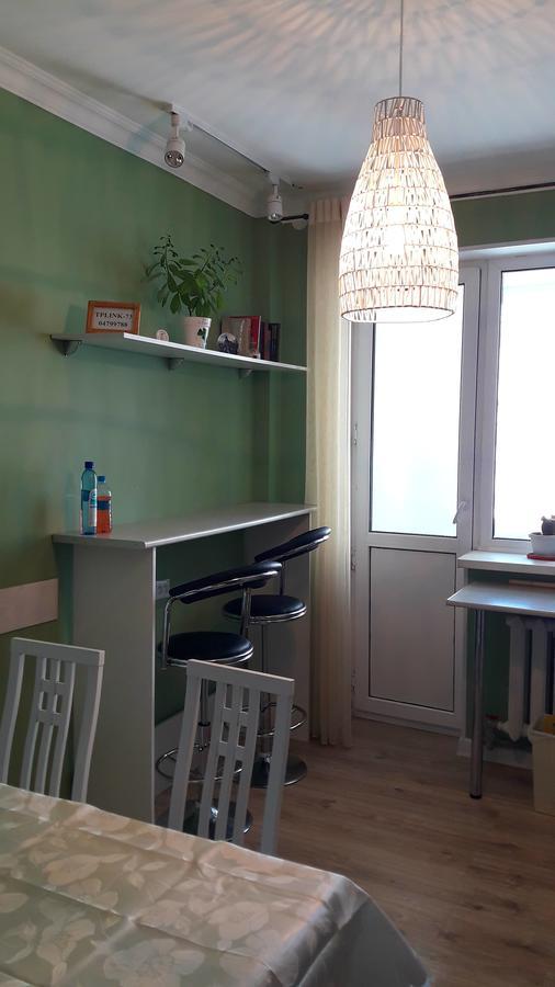 Hostel Infiniti アスターナ エクステリア 写真